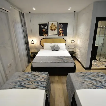 Hotel Gulayvalik *