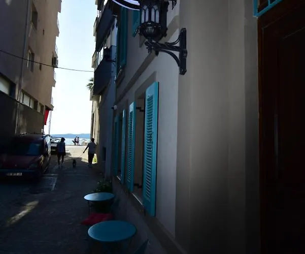 Gulayvalik * Ayvalı